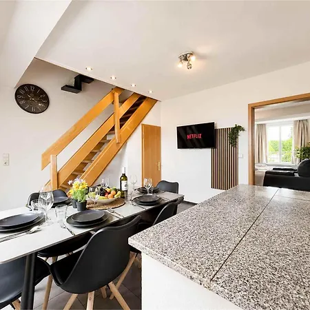 Dachterrasse Zentral Mit 3 Schlafzimmern *